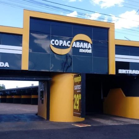 Motel Copacabana Рібейран-Прету Екстер'єр фото