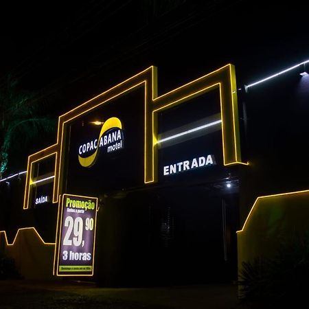 Motel Copacabana Рібейран-Прету Екстер'єр фото